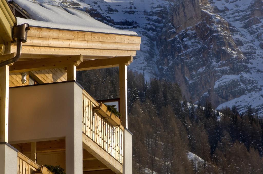سان كاسيانو Family And Wellness Residence Ciasa Antersies المظهر الخارجي الصورة