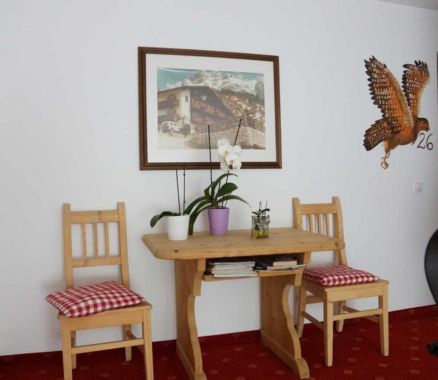 سان كاسيانو Family And Wellness Residence Ciasa Antersies المظهر الخارجي الصورة